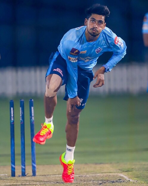delhi capitals pravin dubey