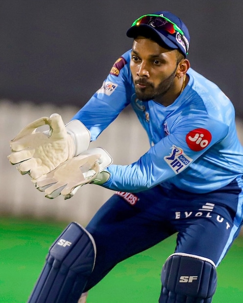 delhi capitals wicketkeeper vishnu vinod