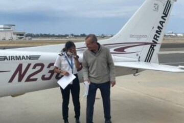 Maithri Patel: ഇന്ത്യയിലെ ഏറ്റവും പ്രായം കുറഞ്ഞ പൈലറ്റ്; ഗുജറാത്തികർഷകന്റെ മകൾ Maithri Patel: ഇന്ത്യയിലെ ഏറ്റവും പ്രായം കുറഞ്ഞ പൈലറ്റ്; ഗുജറാത്തികർഷകന്റെ മകൾ