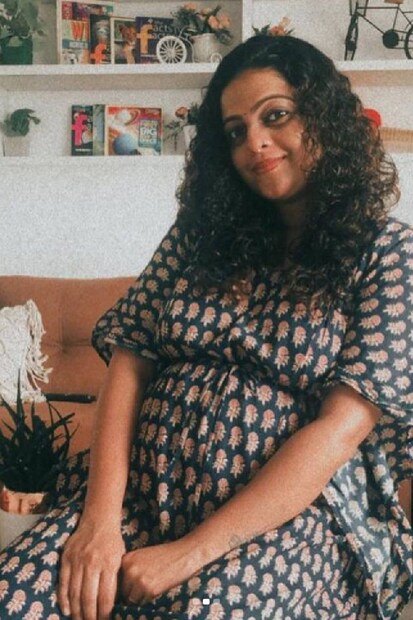  ഇനി കഷ്‌ടിച്ച് ഒരു മാസം കൂടിയേയുള്ളൂ. ഡോക്‌ടർമാർ പറഞ്ഞിരിക്കുന്ന ഡേറ്റ് സെപ്റ്റംബർ 12 ആണ്. പുതിയ പ്രൊജക്റ്റ് എന്താണെന്ന് ചോദിച്ചപ്പോൾ ഇപ്പോൾ ഈ പ്രൊജക്റ്റ് പൂർത്തിയാകുന്നതിലാണ് ശ്രദ്ധ എന്നായിരുന്നു മറുപടി