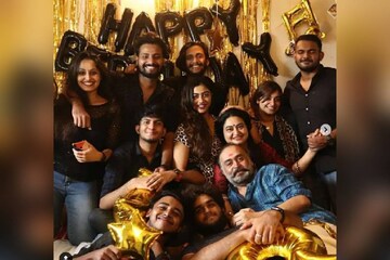 മകളുടെ പിറന്നാൾ കെങ്കേമമാക്കി ബിന്ദു പണിക്കരും സായ്കുമാറും