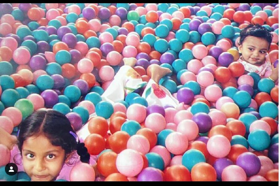  ഹന്സികയ്ക്ക് പിറന്നാൾ ആശംസ നേർന്നുകൊണ്ട് ഇഷാനി പോസ്റ്റ് ചെയ്ത ചിത്രം (ഇൻസ്റ്റഗ്രാം)