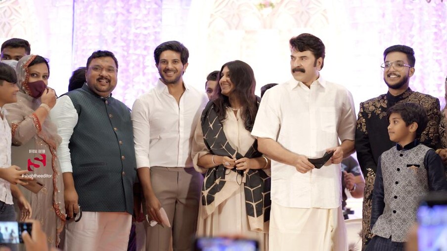 എറണാകുളം ഹായത്തു ഹോട്ടലിൽ വച്ച് കോവിഡ് മാനദണ്ഡങ്ങൾ പാലിച്ചു കൊണ്ടായിരുന്നു ചടങ്ങുകൾ. നടൻ മമ്മൂട്ടിയും ദുൽഖർ സൽമ്മാനും വിവാഹത്തിൽ പങ്കെടുക്കുന്ന ചിത്രങ്ങളും ഫോട്ടോകളും വൈറലായി.