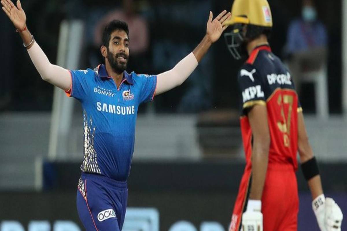 IPL 2021 | ഡെത്ത് ഓവറിൽ കാലിടറി ആർസിബി; മുംബൈക്ക് 166 റൺസ് വിജയലക്ഷ്യം