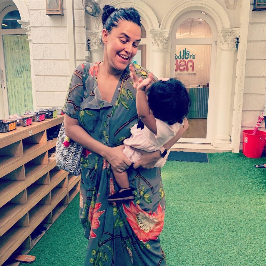  മകൾ മെഹറിനൊപ്പം നേഹ ധൂപിയ (Image: Instagram)