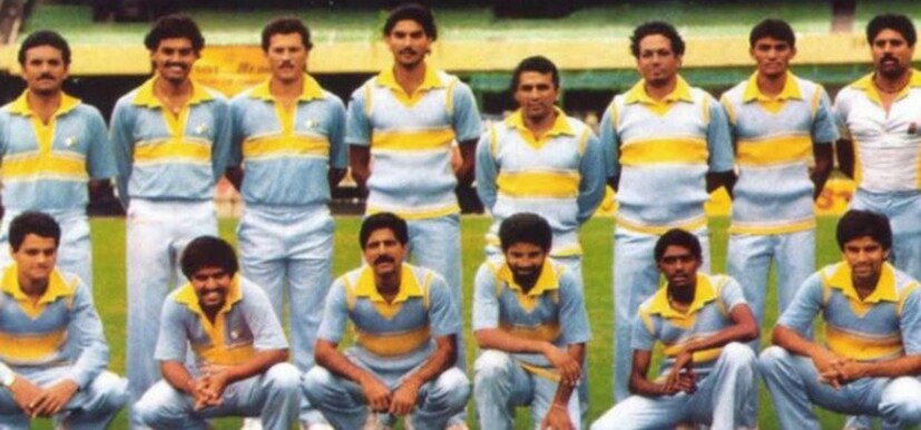  1985 വിക്ടോറിയ കപ്പ് നോടിയപ്പോള്‍ ധരിച്ച ജേഴ്‌സി