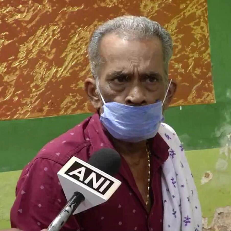  ചായക്കട നടത്തി ലോക രാജ്യങ്ങള്‍ ചുറ്റിക്കറങ്ങുന്ന കൊച്ചിയിലെ ദമ്പതികൾ ഇതിനോടകം സന്ദർശിച്ചത് 25 രാജ്യങ്ങളാണ്. കേരളത്തിലെ ടൂറിസത്തിന് ഏതെങ്കിലും തരത്തിലുള്ള മാറ്റങ്ങള്‍ വേണമോ എന്നത് മന്ത്രി ഇവരിൽ നിന്ന് ചോദിച്ചറിഞ്ഞു. ശുചിത്വവും വിനോദസഞ്ചാരികളോടുള്ള സമീപനത്തിലുമാണ് മാറ്റം വേണ്ടതെന്നായിരുന്നു ദമ്പതികള്‍ മന്ത്രിയെ അറിയിച്ചത്. Photo- ANI