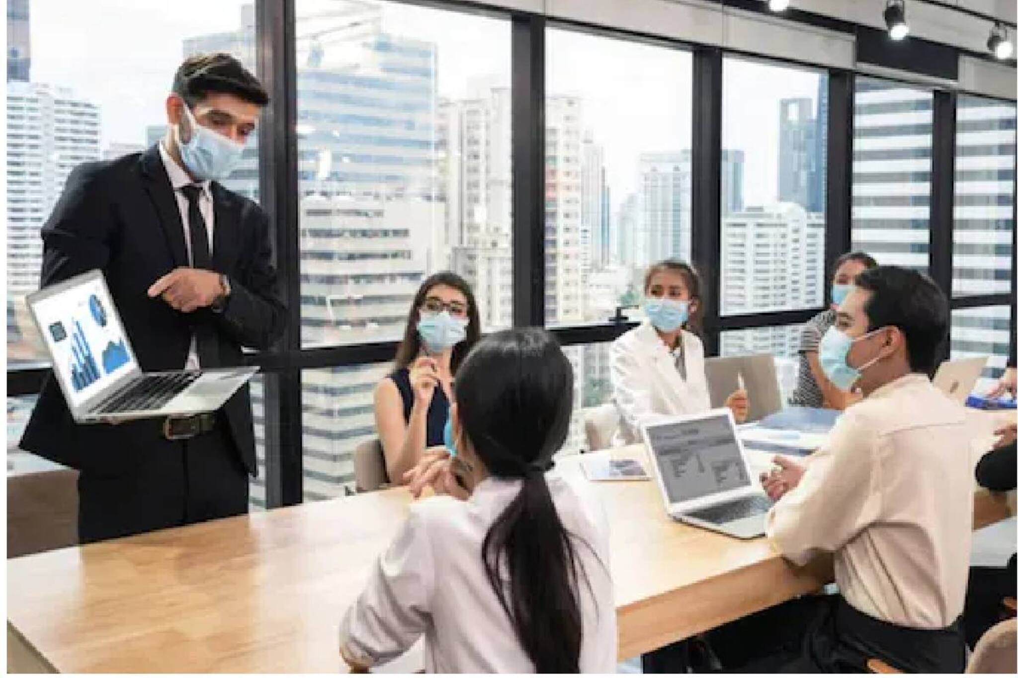 Post-Covid Work | തലപുകഞ്ഞ് ബിസിനസുകാർ; മഹാമാരിയ്ക്ക് ശേഷം ജോലിസാഹചര്യങ്ങളിൽ അയവ് വരുത്താൻ സമ്മർദ്ദമേറുന്നതായി പഠനം