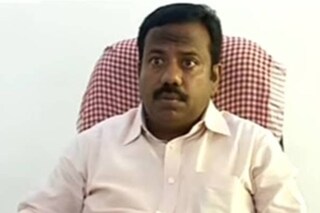 സക്കീർ ഹുസൈൻ 