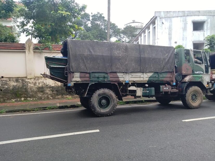  കാഞ്ഞിരപ്പള്ളിയിലേക്ക് രക്ഷാപ്രവർത്തനത്തിന് പോകുന്ന  സേന