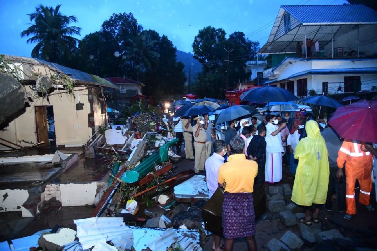 Kerala Rains| കൂട്ടിക്കല്‍ ഉരുള്‍പൊട്ടല്‍: മരണം ഏഴായി; മൂന്നുപേരെ തിരിച്ചറിഞ്ഞു