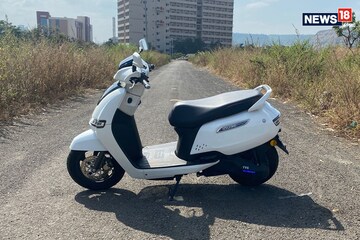 IQube Electric Scooter  | പെട്രോളും ഡീസലും വേണ്ട, ടിവിഎസിന്‍റെ ഐക്യൂബ്