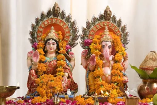 ganesha-and-godess-lakshmi-
