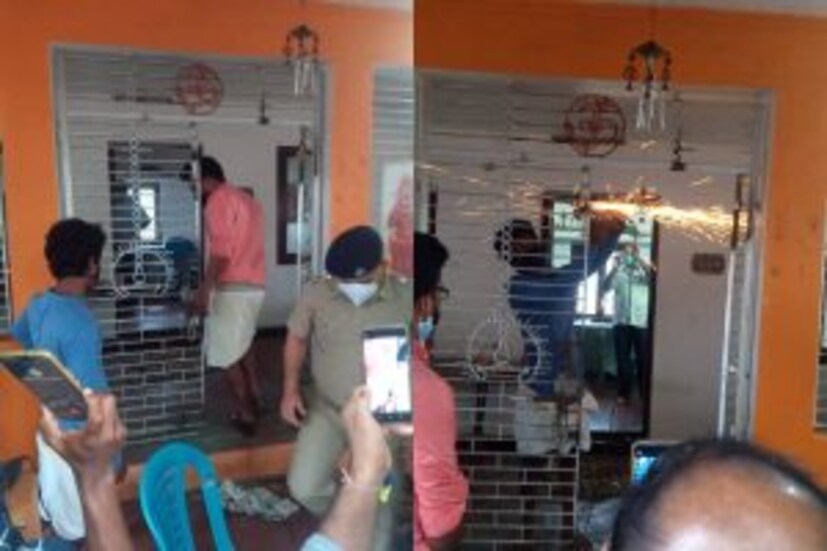  സംഘപരിവാര്‍ സംഘടനകളുടെയും മറ്റ് ഭക്തജനങ്ങളുടെയും പ്രതിഷേധ സാധ്യത മുന്നില്‍ കണ്ടു വന്‍ പോലീസ് സന്നാഹം പ്രദേശത്ത് ക്യാമ്പ് ചെയ്തിരുന്നു.