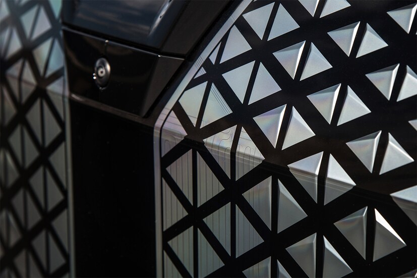  BMW iX. (Photo: BMW)