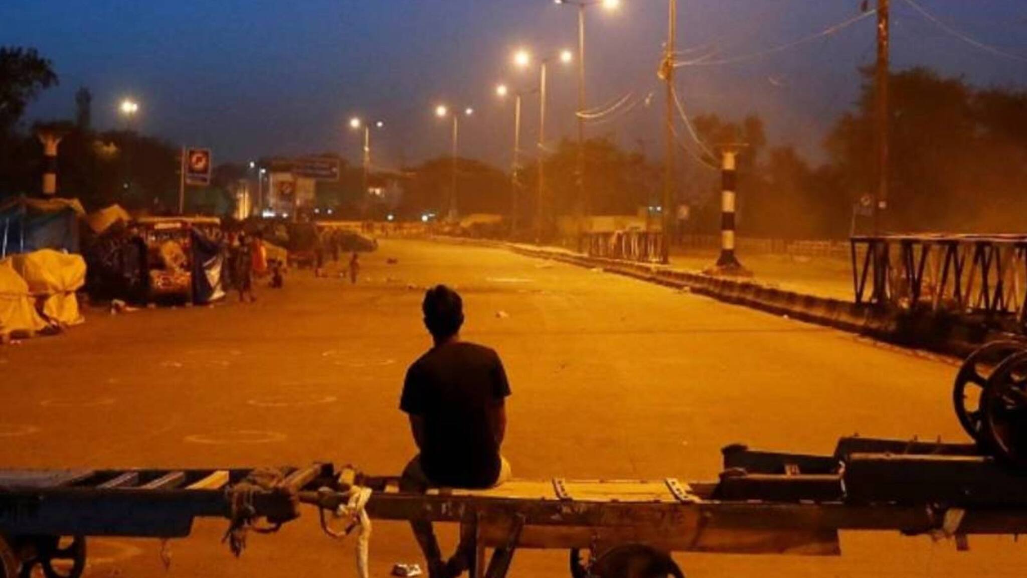 Omicron | ഒമിക്രോണിനെ നേരിടാൻ നിയന്ത്രണത്തിലേക്ക് സംസ്ഥാനം; രാത്രികാല കർഫ്യു ഇന്ന് മുതൽ; അറിയേണ്ടതെല്ലാം