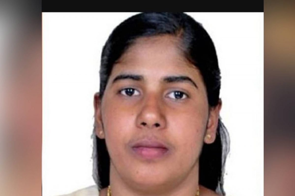 സ്ത്രീയെന്ന പരിഗണന നല്‍കി വധശിക്ഷ ജീവപര്യന്തമായി ഇളവുചെയ്യുകയോ വിട്ടയക്കുകയോ വേണമെന്നാണ് നിമിഷയുടെ അഭിഭാഷകന്‍ വാദിച്ചത്.