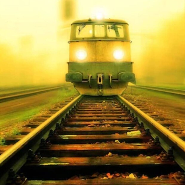 Railway, Indian Railway, Intercity Express, Ernakulam-Bengaluru, Kerala news, Kottayam, TTE arrested, ഇന്ത്യൻ റെയിൽവേ, കോട്ടയം, ഇന്‍റർസിറ്റി എക്സ്പ്രസ്