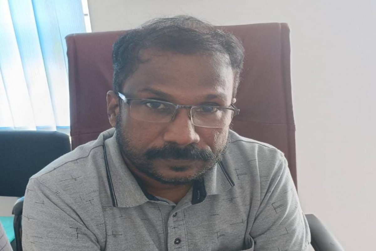 മീന്‍ കച്ചവടക്കാരായെത്തി വിജിലന്‍സ്; മലിനീകരണ നിയന്ത്രണ ബോര്‍ഡ് ഓഫീസറെ പിടികൂടി
