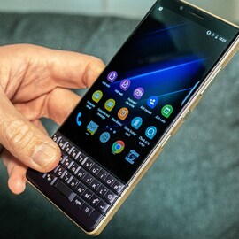 BlackBerry: ബ്ലാക്ക്ബെറി ഫോൺ ഉപയോഗിക്കുന്നവരാണോ? പുതിയ ഫോൺ വാങ്ങാൻ സമയമായി; കാരണം അറിയാം