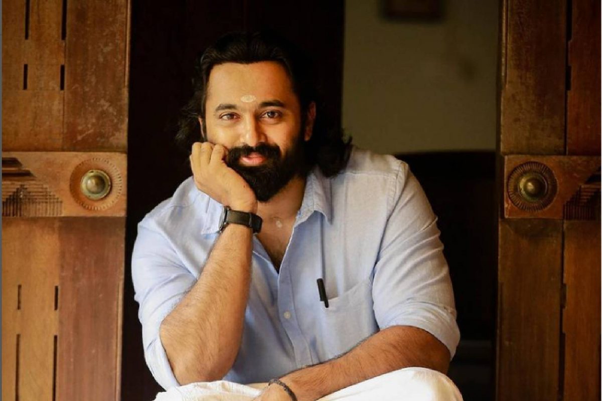 പ്രേക്ഷകർക്ക് ഡയമണ്ട് മോതിരം സമ്മാനപദ്ധതി പ്രഖ്യാപിച്ച് ഉണ്ണി മുകുന്ദൻ ചിത്രം മേപ്പടിയാൻ