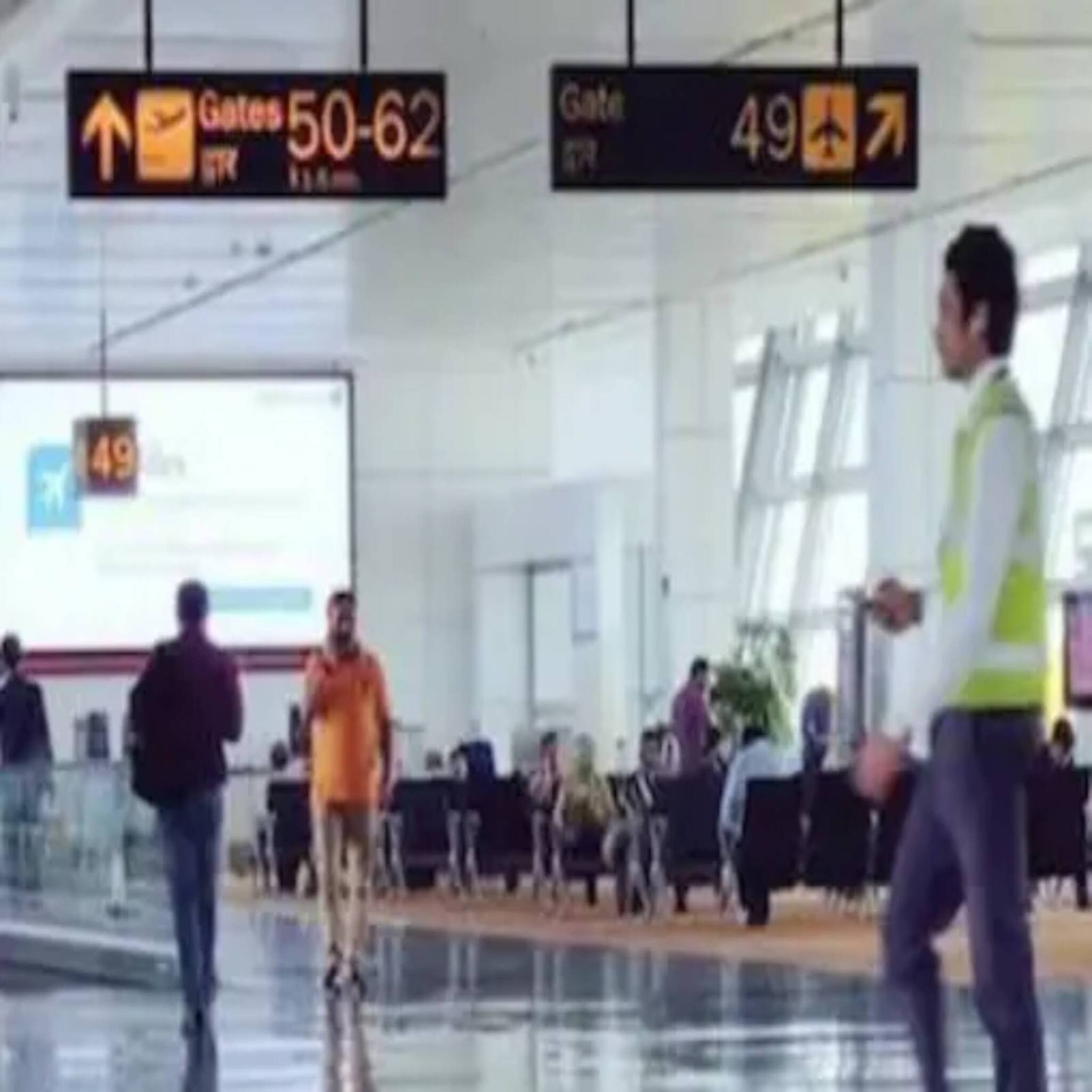 Airport Food | എയര്‍പോര്‍ട്ടിലെ ഭക്ഷണത്തിന് പുറത്തുള്ളതിനേക്കാള്‍ ചെലവേറുന്നത് എന്തുകൊണ്ട്? അഞ്ച് കാരണങ്ങള്‍ ഇതാ