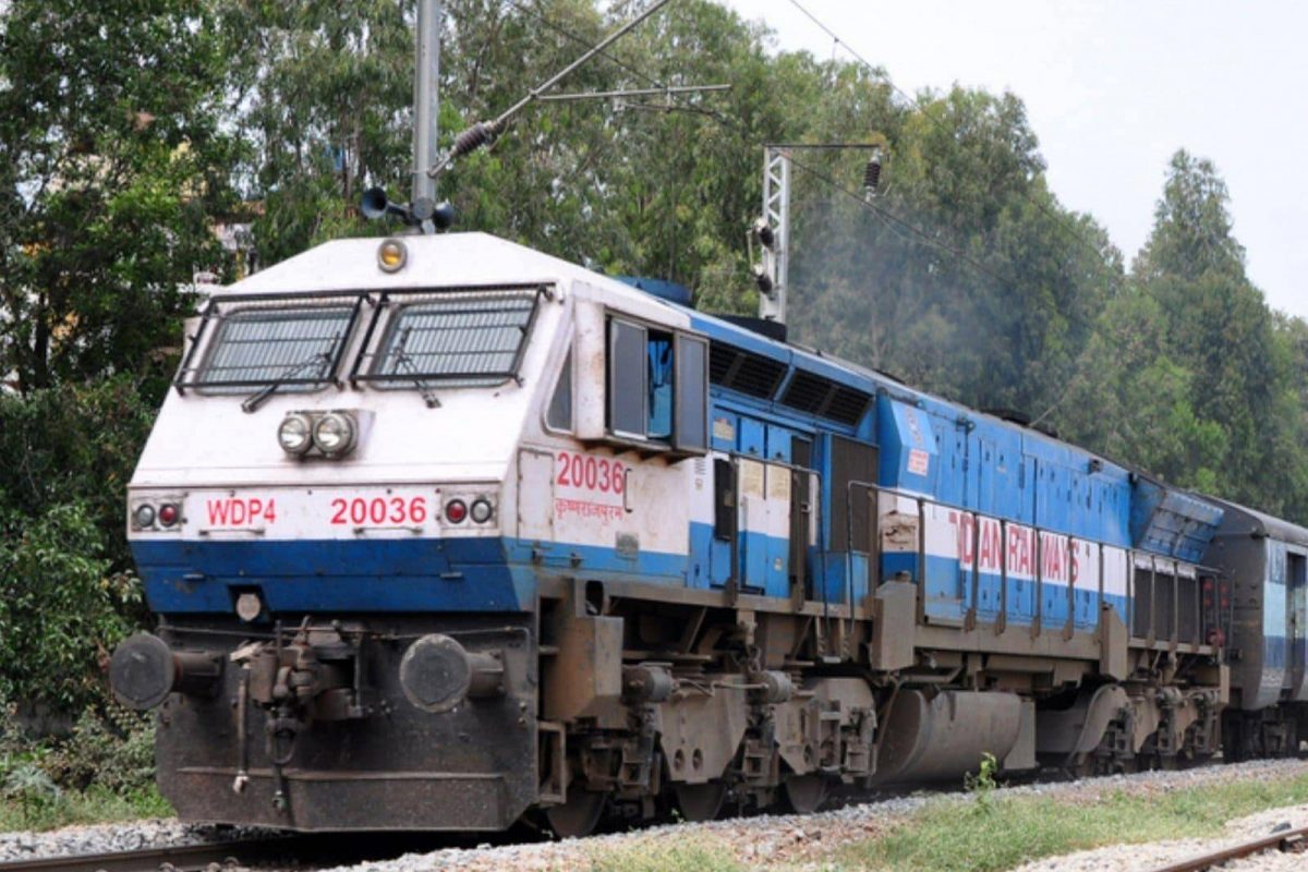 Train
