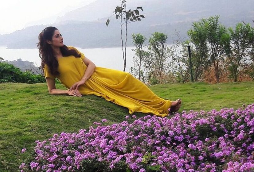  സൗന്ദര്യത്തിലും മേക്ക് അപ്പിലും അതീവ ശ്രദ്ധ പുലർത്തിയിരുന്ന നടിയായിരുന്നു ശ്രീദേവി. ഒരിക്കൽ പോലും മേക്ക്അപ്പ് ഇല്ലാതെ ശ്രീദേവി പുറത്തിറങ്ങുമായിരുന്നില്ല.