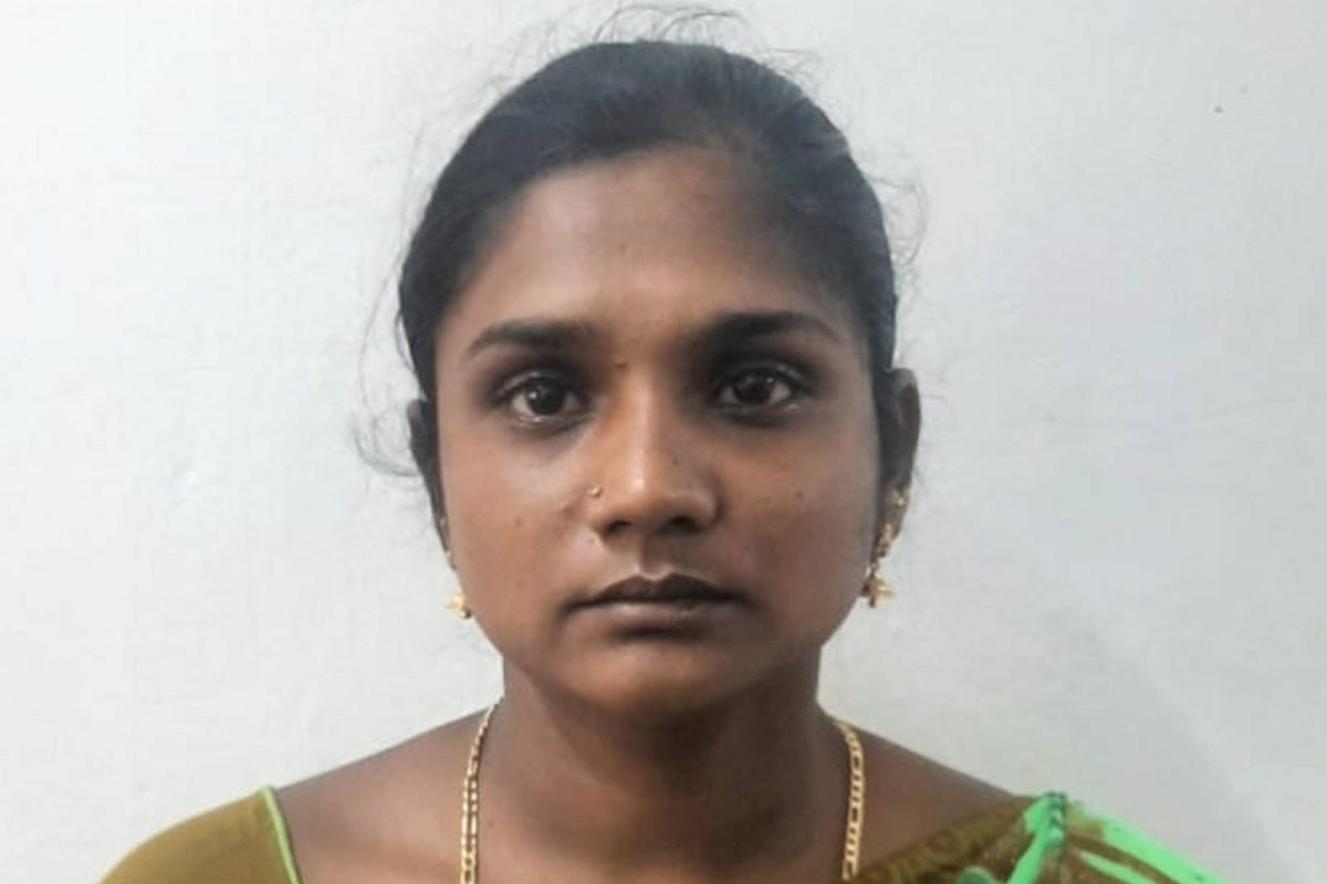 Murder | വീട്ടുമുറ്റത്ത് യുവാവ് മരിച്ച നിലയിൽ; ഭർത്താവിനെ കൊലപ്പെടുത്തിയത് താനെന്ന് യുവതി