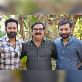 'മഹേഷും മാരുതിയും' തുടങ്ങി; ചിത്രീകരണം ചാലക്കുടിക്കടുത്തുള്ള വൈന്തല ഗ്രാമത്തിൽ 'മഹേഷും മാരുതിയും' തുടങ്ങി; ചിത്രീകരണം ചാലക്കുടിക്കടുത്തുള്ള വൈന്തല ഗ്രാമത്തിൽ