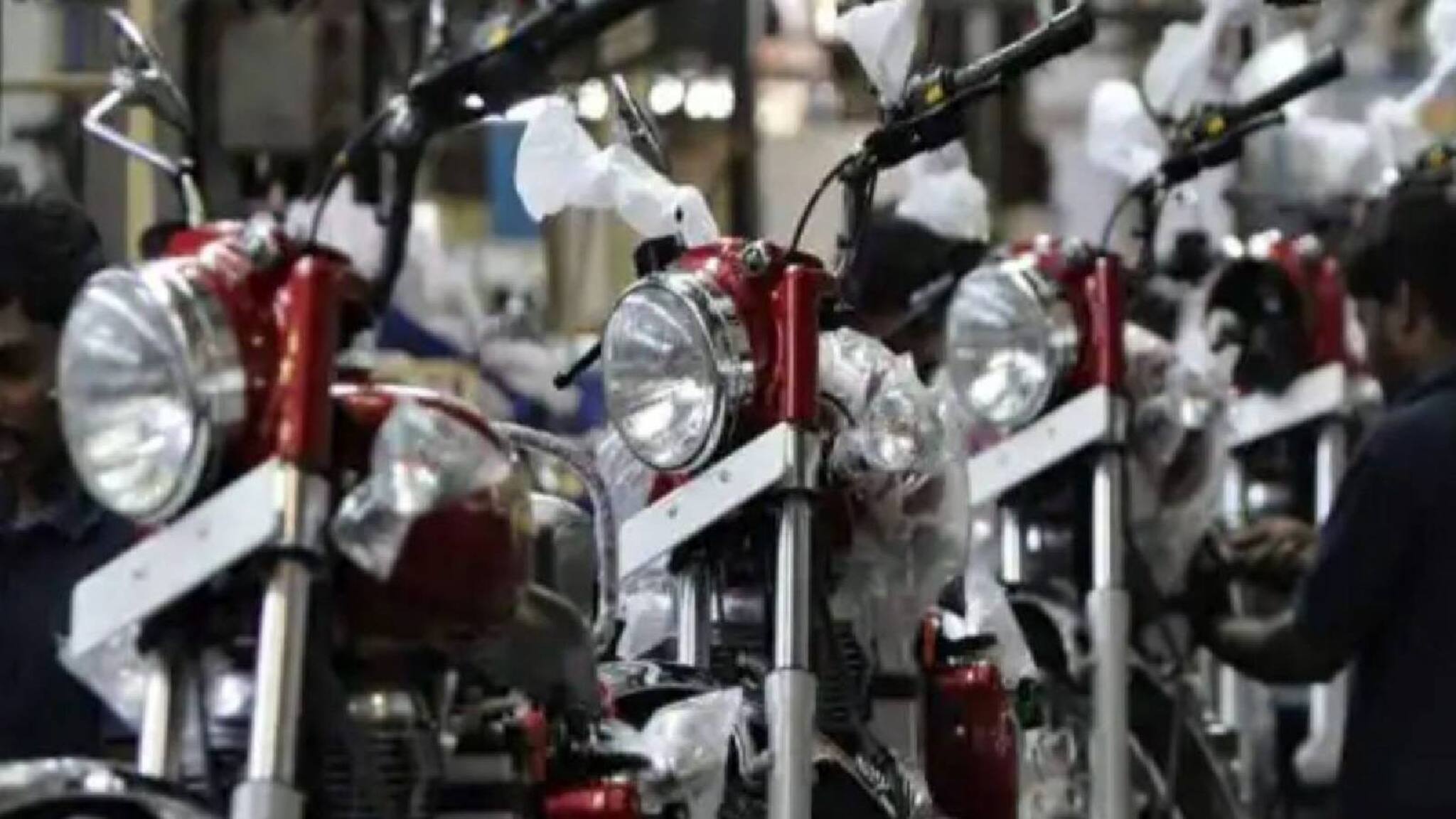 Two Wheelers | ജനുവരിയിൽ ഇരുചക്രവാഹന വിൽപ്പന കുറഞ്ഞു : ഇലക്ട്രിക് ബൈക്ക് വിൽപ്പനയിൽ കുതിച്ചുചാട്ടം