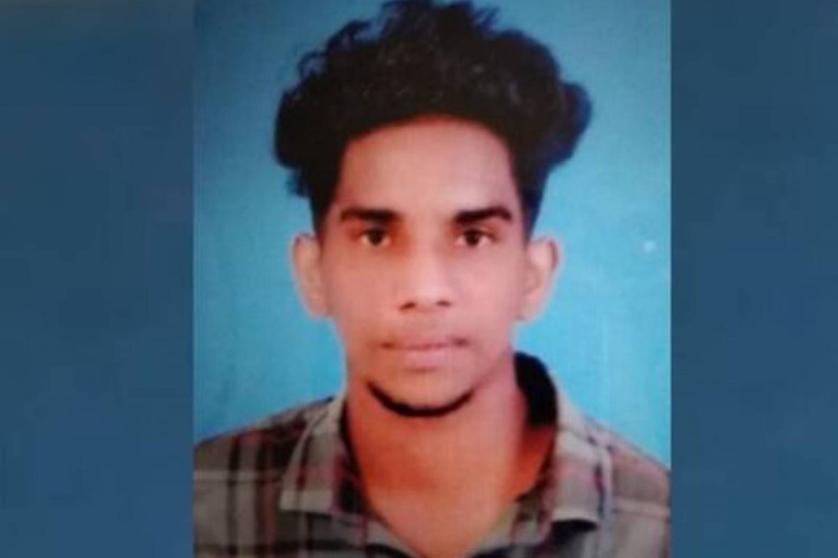 കോളേജിലേക്ക് കൂട്ടുകാരനെ ബൈക്കില്‍ കൊണ്ട് പോകുന്നതിനിടെയായിരുന്നു അപകടം