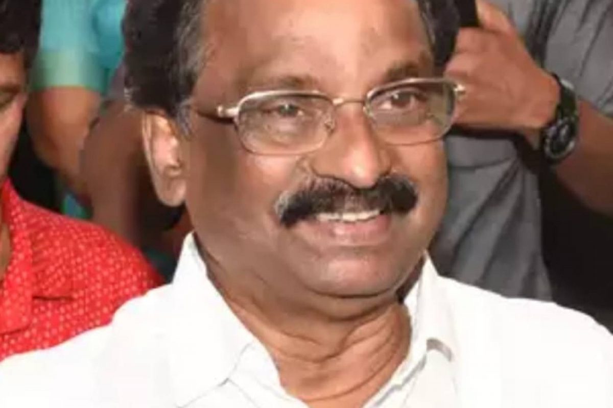 എ കെ ബാലൻ‍