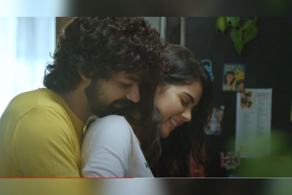 പ്രണയാര്‍ദ്രരായി പ്രണവും കല്യാണിയും; ‘പൊട്ടുതൊട്ട പൗര്‍ണമി’ ഗാനം പുറത്തിറങ്ങി
