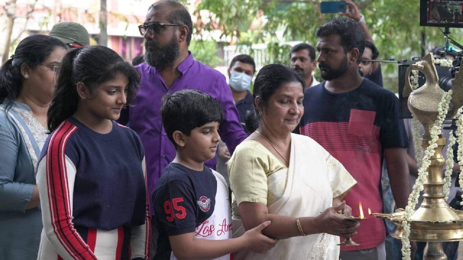 Charles Enterprises Urvashi, Guru Somasundaram; 'Charles Enterprises