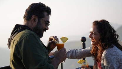 ലളിതം സുന്ദരം ലളിതം സുന്ദരം