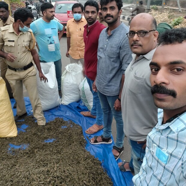  അസിസ്റ്റന്റ് എക്‌സ്സൈസ് കമ്മീഷണർ രാകേഷ്. കെ സ്ഥലത്തെത്തി തുടർ നടപടികൾക്ക് നേതൃതം വഹിച്ചു