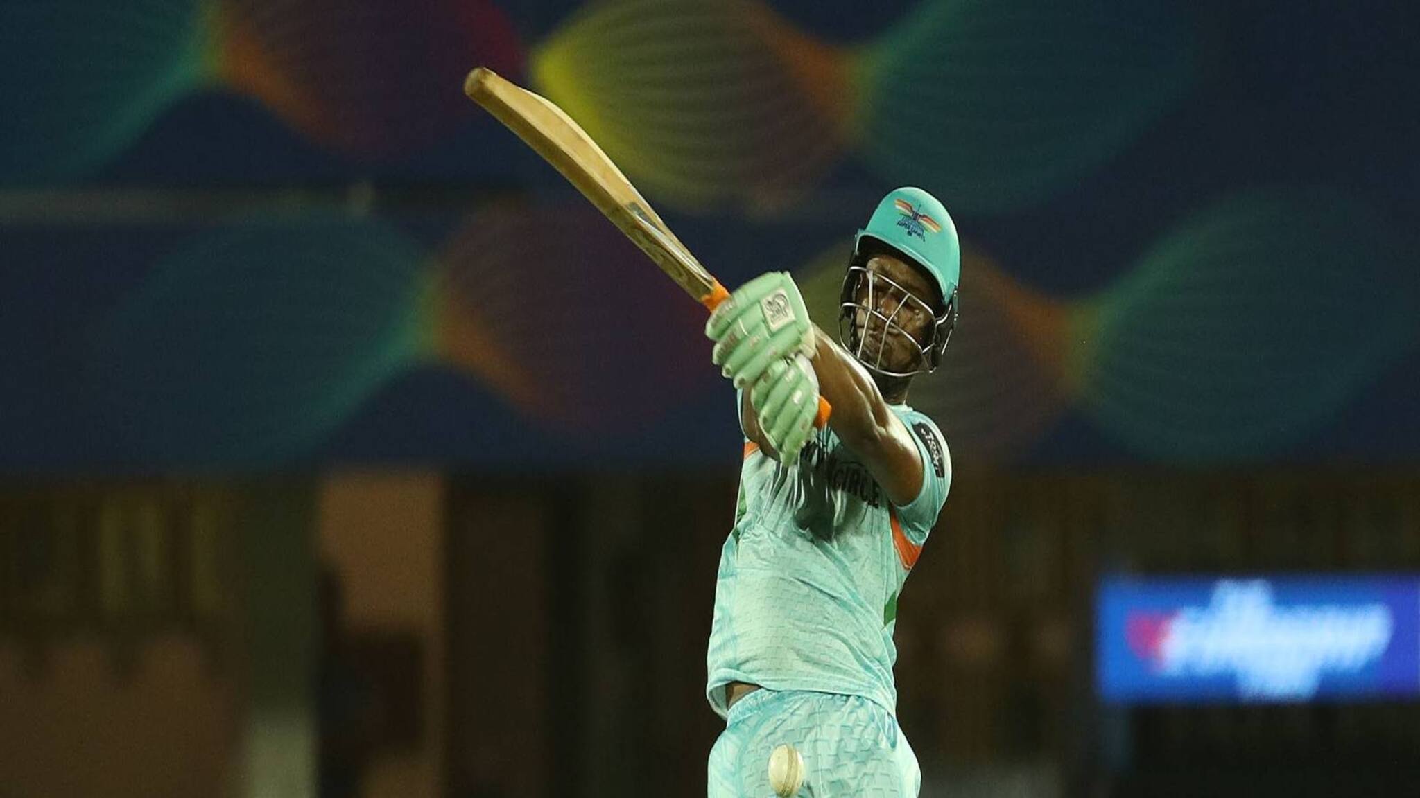 IPL 2022 | ബ്രാബോണിൽ 'ലൂയിസ് കൊടുങ്കാറ്റ്'! ചെന്നൈ സൂപ്പർ കിങ്സിനെ ആറ് വിക്കറ്റിന് തകർത്ത് ലക്നൗ