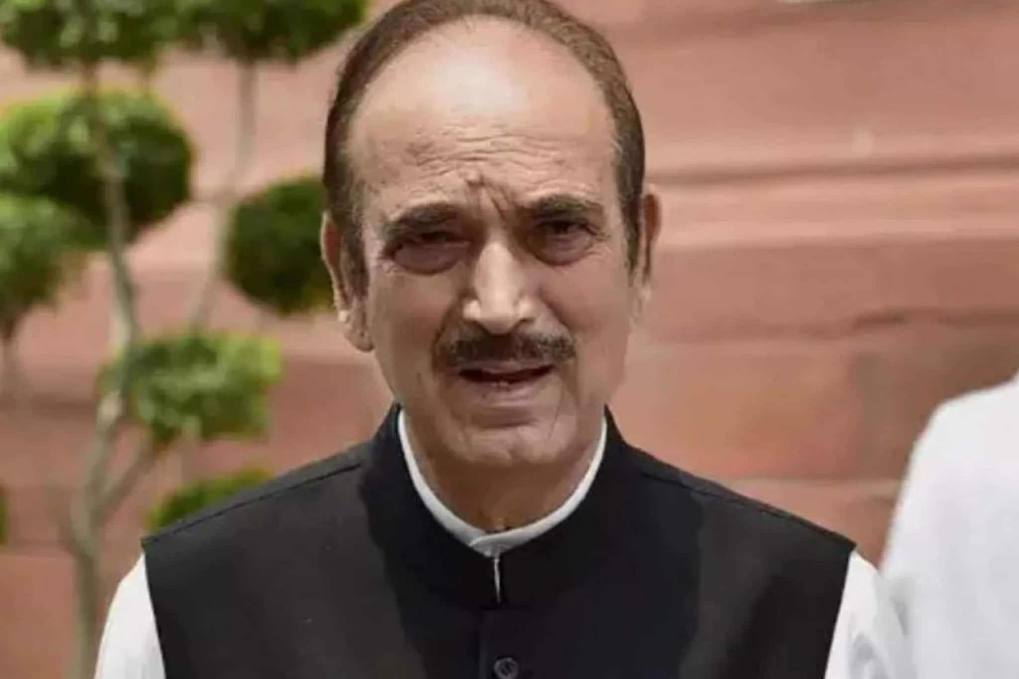 Panakkad Thangal| 'വളരെയേറെ എളിമയുള്ള വ്യക്തിത്വം, വ്യക്തിപരമായ വലിയ നഷ്ടം'; ഹൈദരലി തങ്ങളു