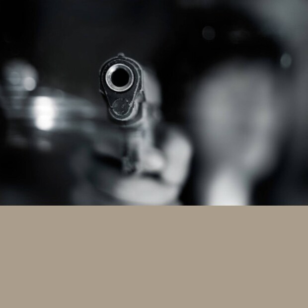 UP, constable, firing, service gun, colleague, relationship, lady constable | വനിതാ കോണ്‍സ്റ്റബിൾ, സഹപ്രവര്‍ത്തകന്, വെടിവെപ്പ്, പോലീസുകാരൻ