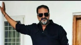 റോയ് വയലാട്ട്