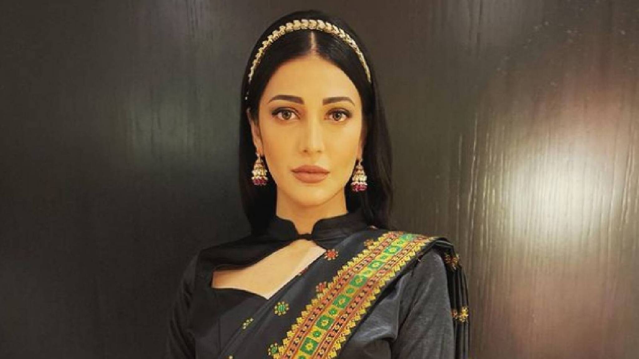 Shruti Haasan | ആരാധകന് സൈസ് എത്രയെന്ന് അറിയണം; ശ്രുതി ഹാസന്റെ ഉരുളയ്ക്കുപ്പേരി