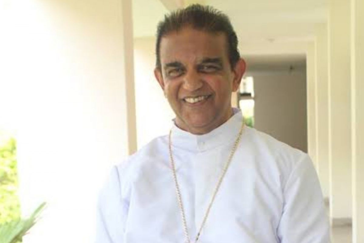 വത്തിക്കാന് വഴങ്ങി ബിഷപ്പ് ആന്റണി കരിയൽ; രാജിക്കത്ത് കൈമാറി