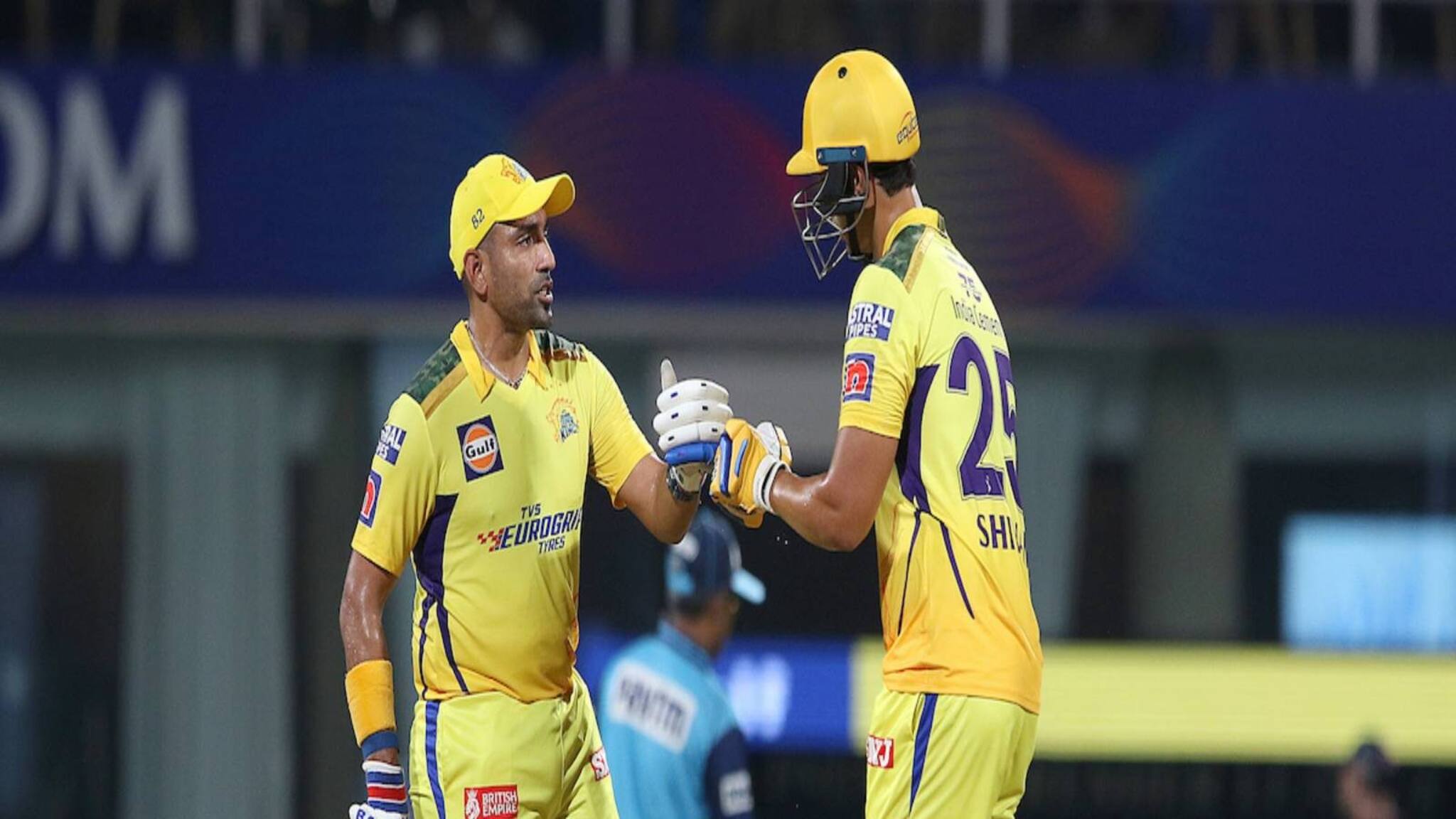 IPL 2022 | ബാംഗ്ലൂർ ബൗളർമാരെ പഞ്ഞിക്കിട്ട് ദൂബെയും(95*), ഉത്തപ്പയും(88); ആർസിബിക്ക് 217 റൺസ് വിജയലക്ഷ്യം