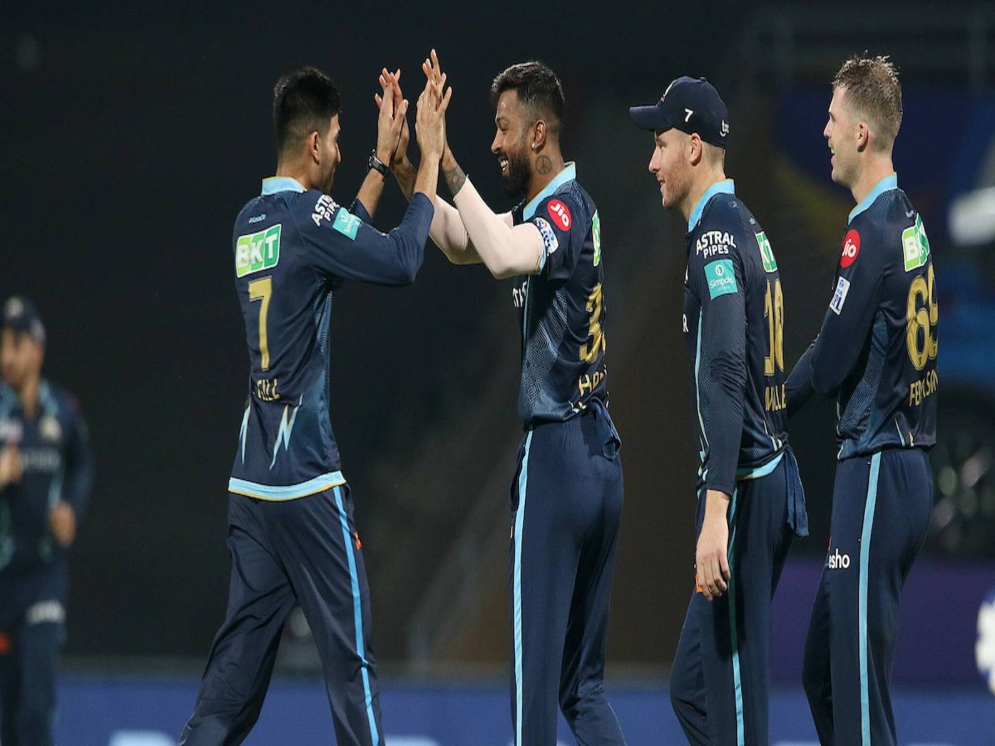 IPL 2022 |എറിഞ്ഞൊതുക്കി ഗുജറാത്ത് ബൗളര്‍മാര്‍; രാജാസ്ഥനെ 37 റണ്‍സിന് തകര്‍ത്ത് ഗുജറാത്ത് ടൈറ്റന്‍സ്