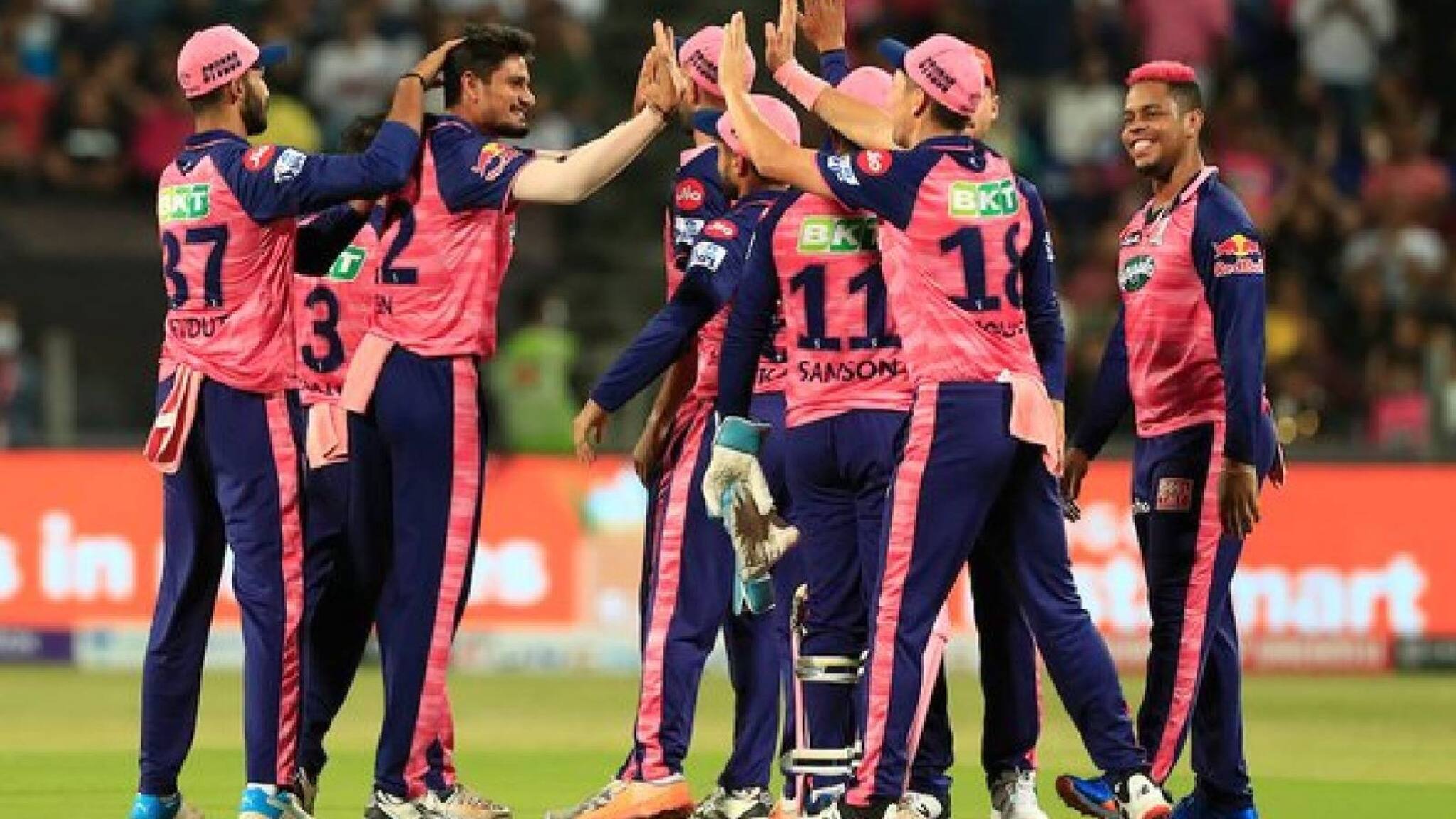 IPL 2022 | കുൽദീപ് എറിഞ്ഞിട്ടു, അശ്വിൻ കറക്കി വീഴ്ത്തി; ബാംഗ്ലൂരിനെതിരെ രാജസ്ഥാന് മിന്നും ജയം; ഒന്നാമത്