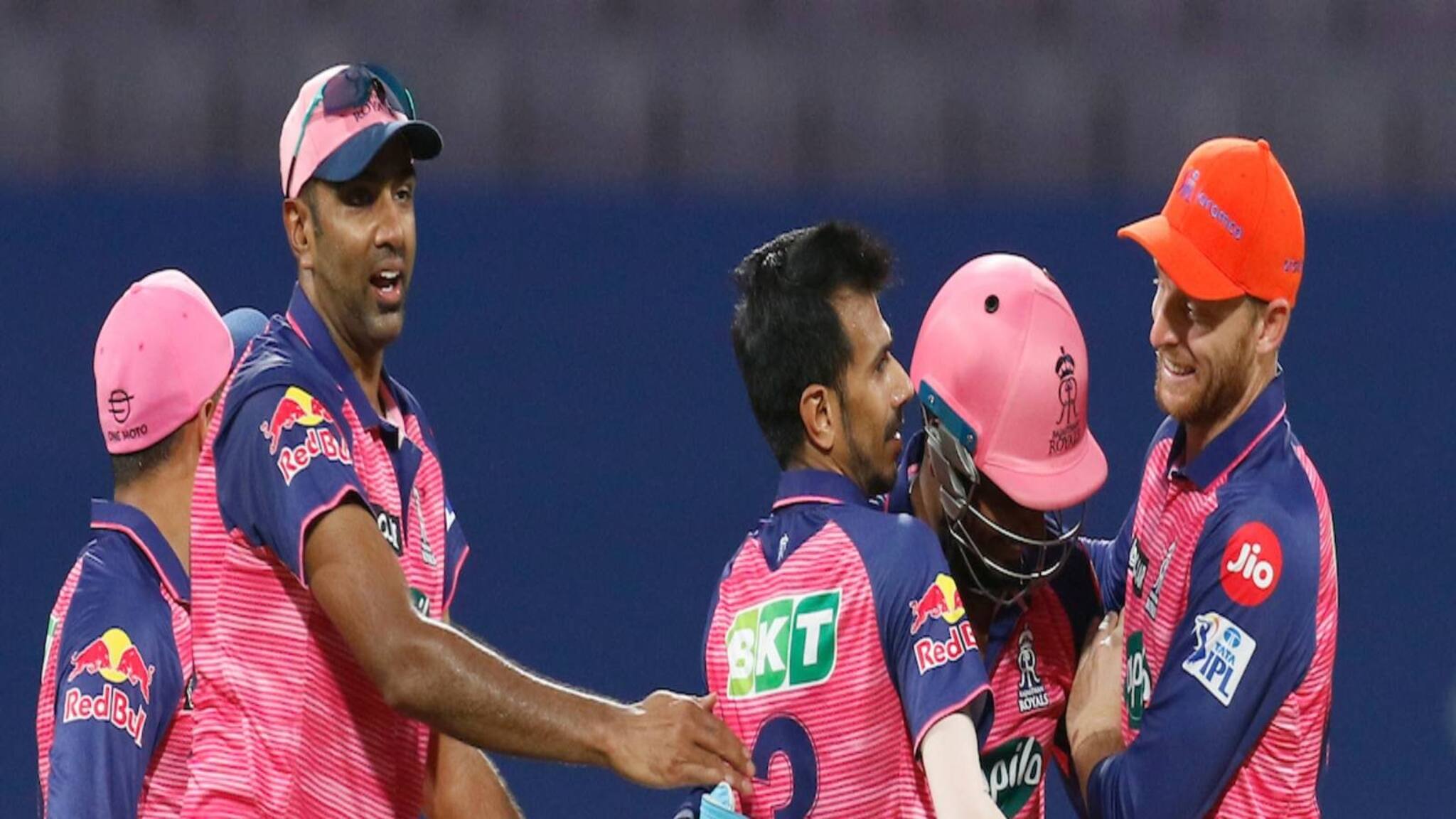 IPL 2022 |തകര്‍പ്പന്‍ ബാറ്റിംഗിന് പിന്നാലെ മുംബൈയെ വരിഞ്ഞുമുറുക്കി രാജസ്ഥാന്‍ ബൗളര്‍മാര്‍; രാജസ്ഥാന് 23 റണ്‍സ് ജയം