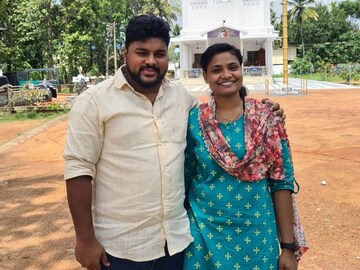 ഷെജിൻ, ജോയ്സ്ന