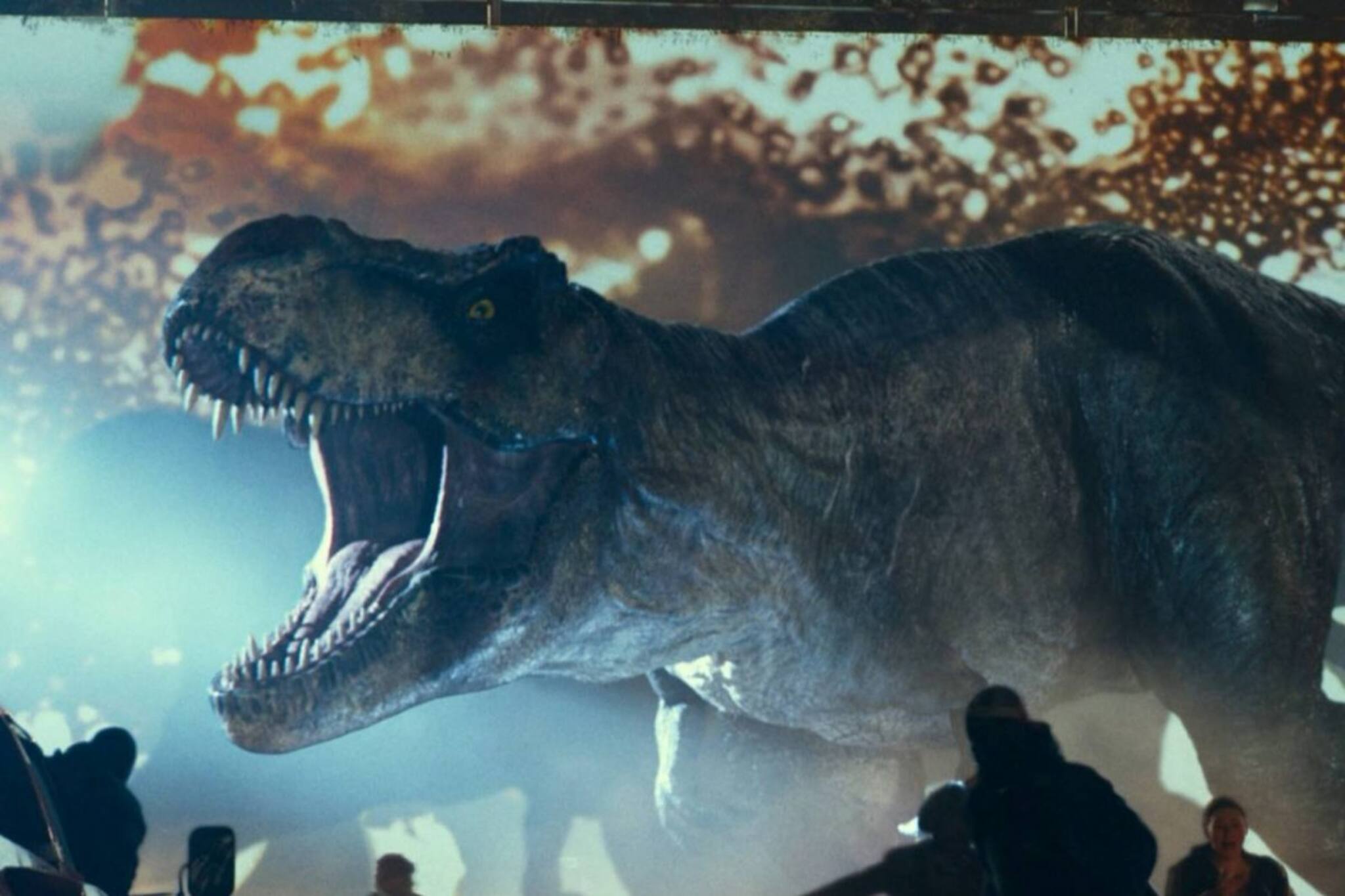 തരംഗം തീര്‍ക്കാന്‍ 'ജുറാസിക് വേള്‍ഡ്: ഡൊമിനിയന്‍' തിയേറ്ററിലേക്ക്