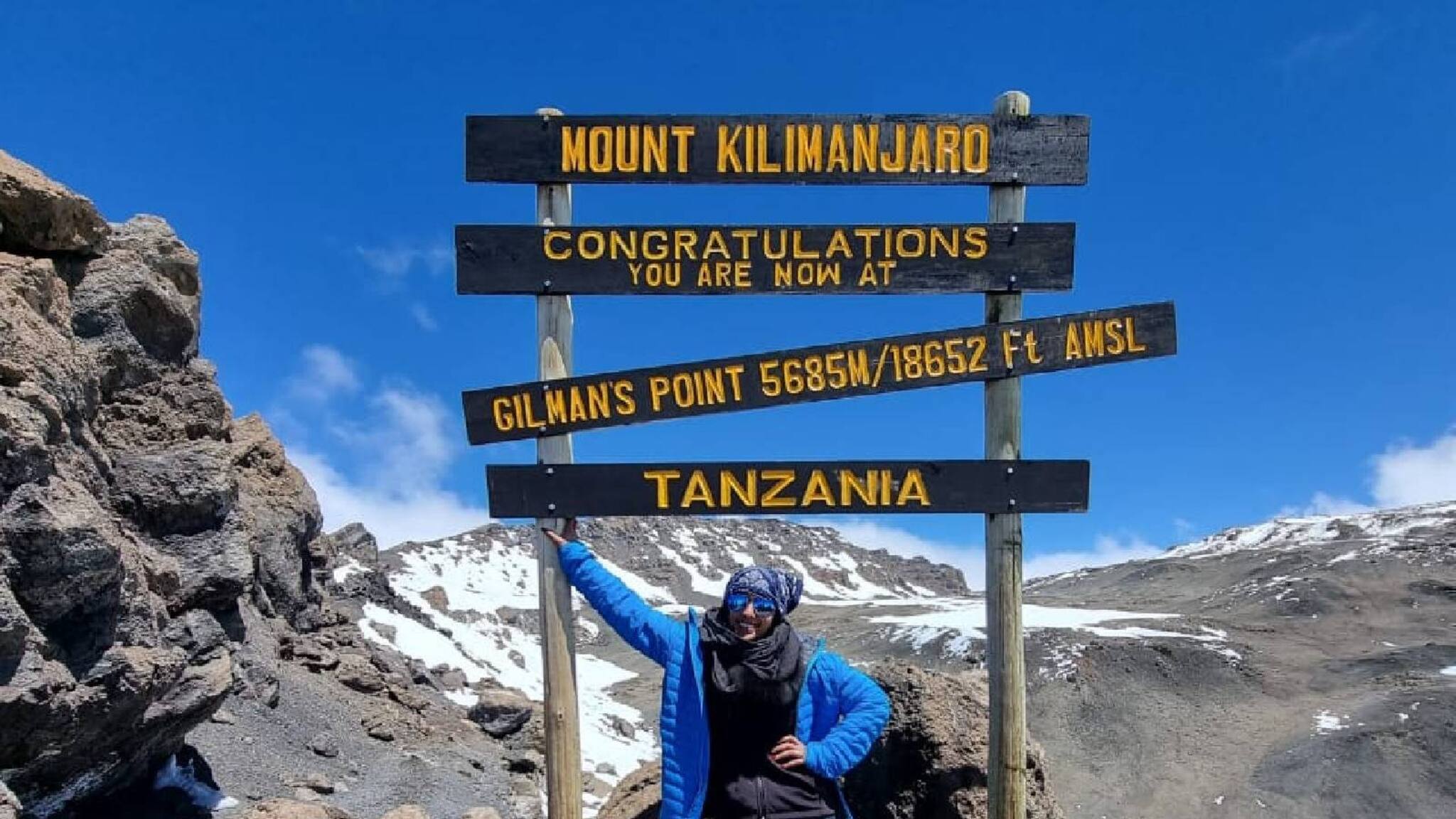 Kilimanjaro | ആഫ്രിക്കയിലെ കിളിമഞ്ചാരോ പർവ്വതനിരകൾ കയറി മലയാളിയായ നിയ റോയ്